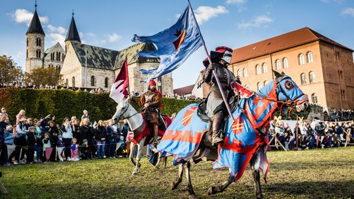 Bild vergrößern: KOF Kaiser Otto Fest