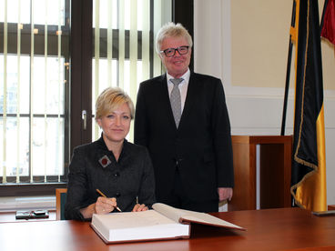 Botschafterin der Republik Lettland, I.E. Elita Kuzma