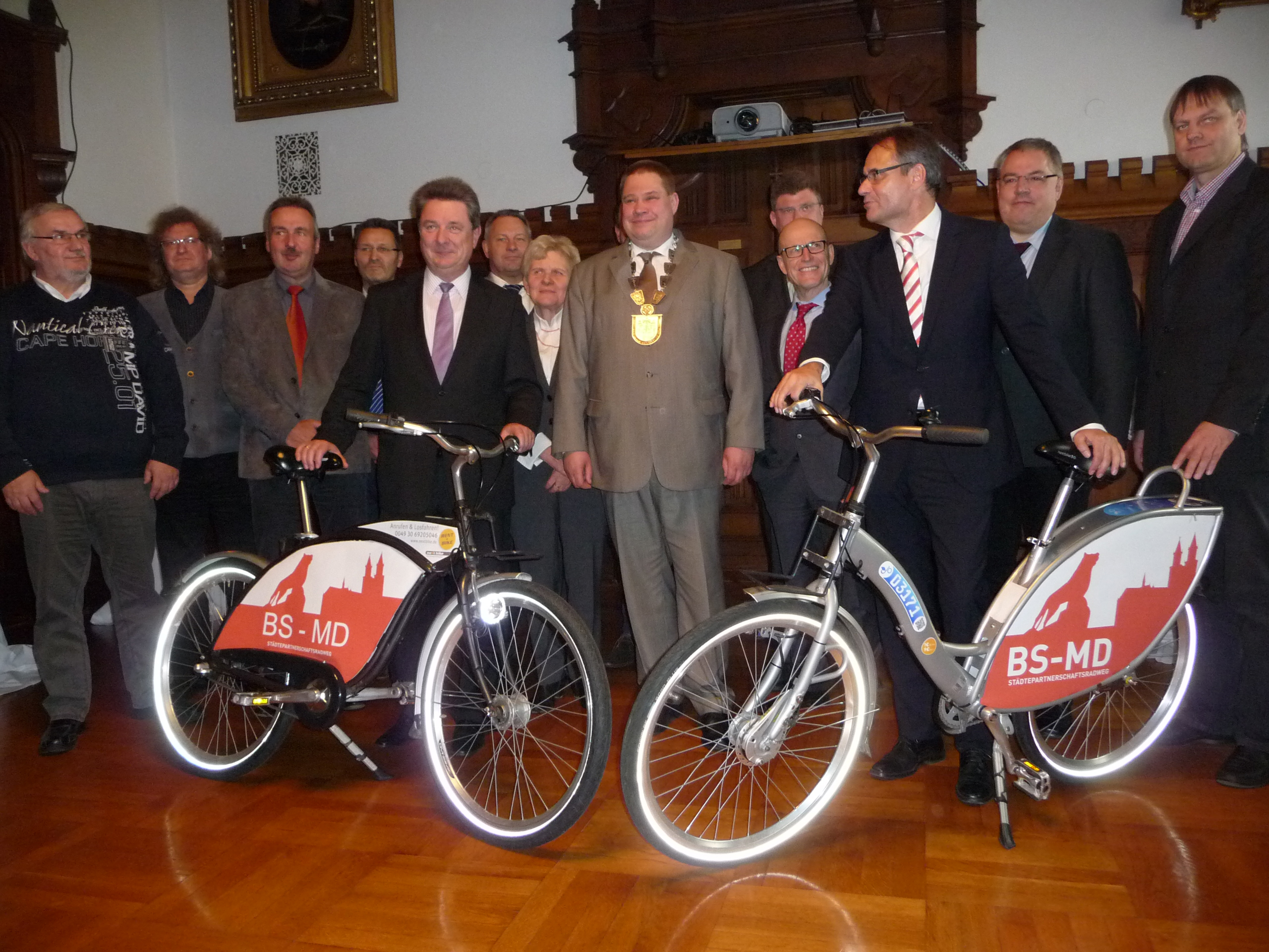 Unterzeichnung Kooperationsvereinbarung Städtepartnerschaftsradweg