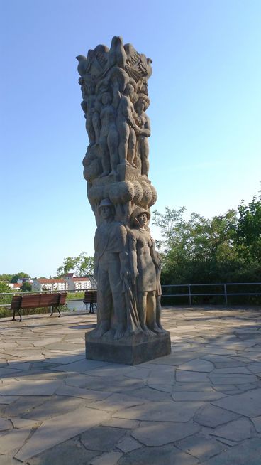 Stele der Vlkerfreundschaft