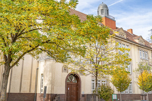 Bild vergrößern: Fachbereich Schule und Sport