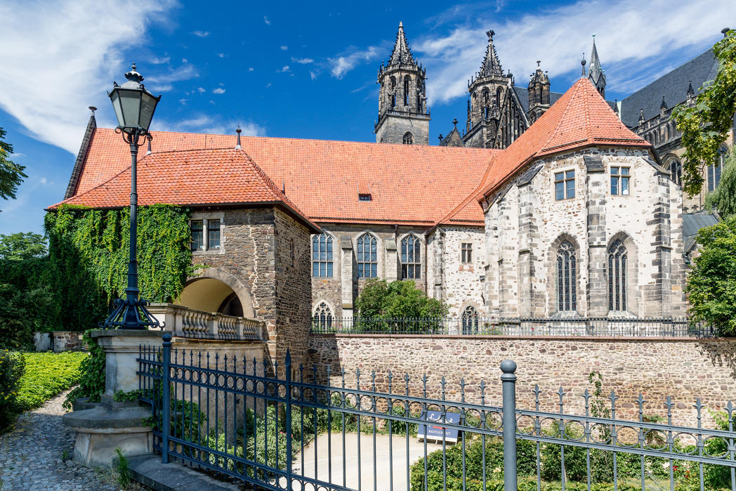 Magdeburger Dom mit Remtergang©www.AndreasLander (1)