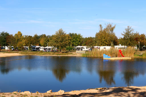 Bild vergrößern: Ferienpark_Camping_See  ©Ferienpark Plötzky