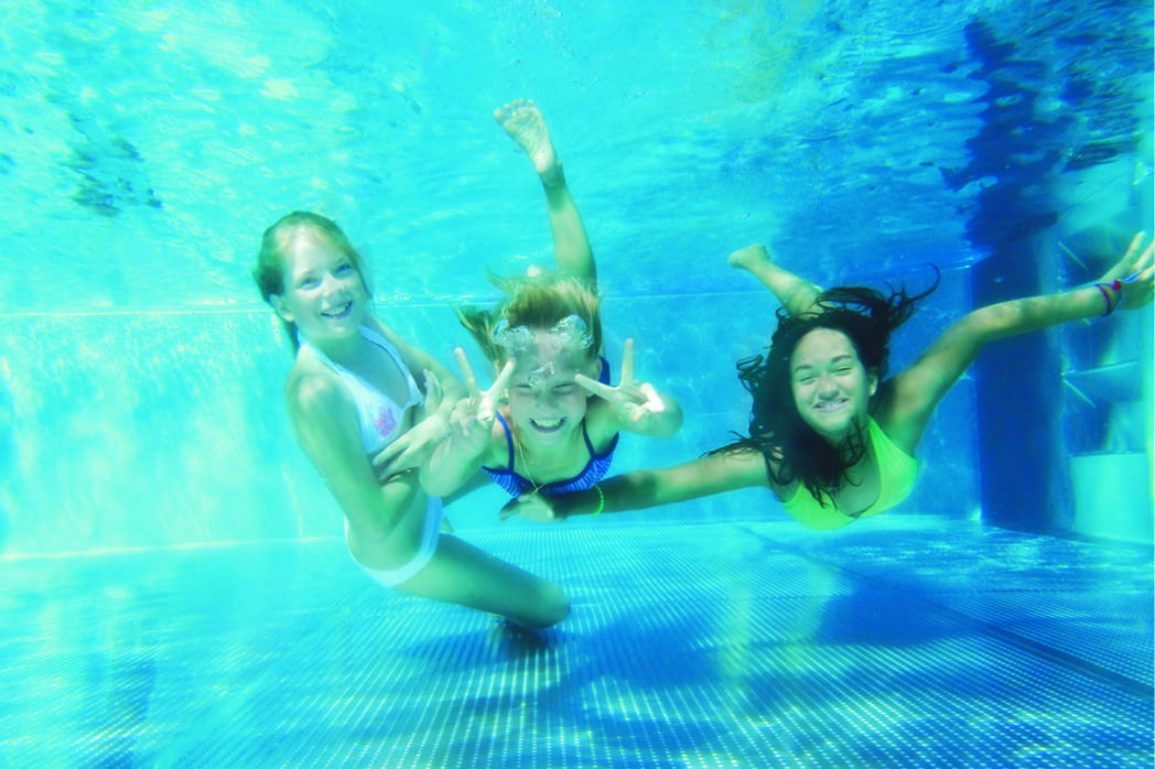 Kinder unter Wasser ©Nemo Magdeburg Kinder unter Wasser ©Nemo Magdeburg