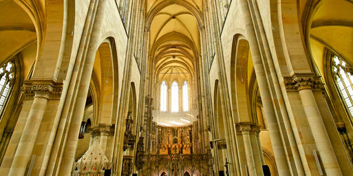 Gotisches Wahrzeichen an der Straße der Romanik