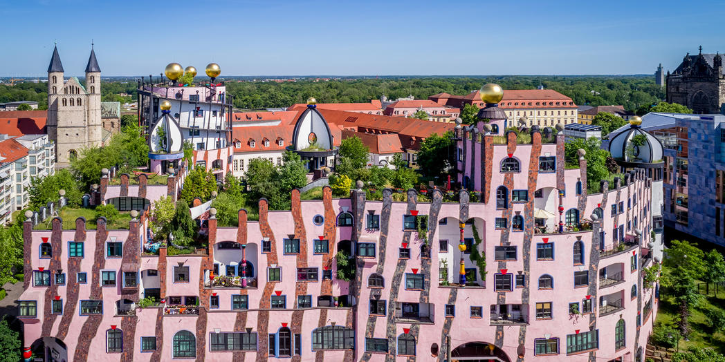 die Grüne Zitadelle von Magdeburg ©www.AndreasLander.de