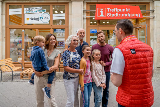 Mitarbeiter (w/m/d) in der Tourist Information und dem Ottonianum