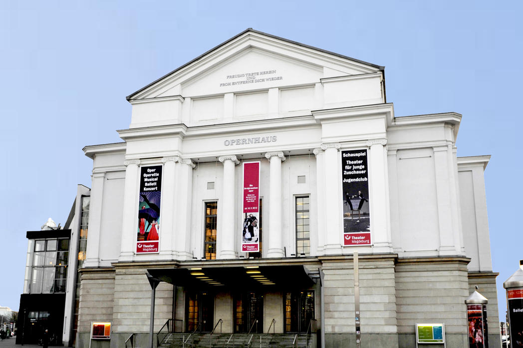 Opernhaus Auenansicht   Theater Magdeburg