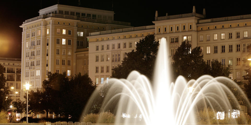 6. 2 Springbrunnen Ernst-Reuter-Allee ©Sam Rey