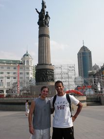 Harbin Zentrum Monument