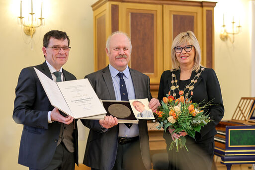 Dr. Carsten Lange, David Belliner, Magdeburgs Oberbrgermeisterin Simone Borris